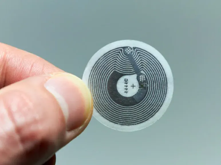 Us nfc स्टिकर कसरी गर्ने?