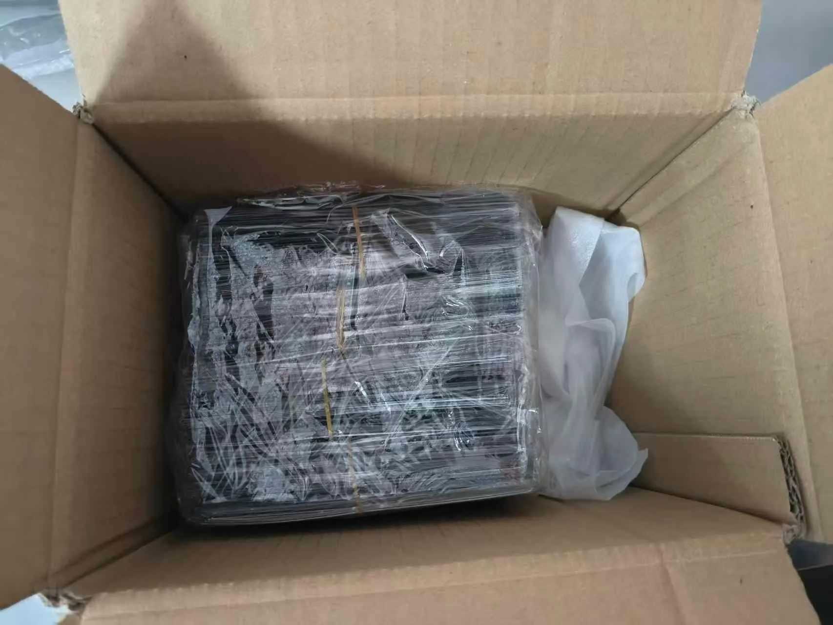 क्रेडिट कार्ड स्किन अर्डर पठाइएको छ