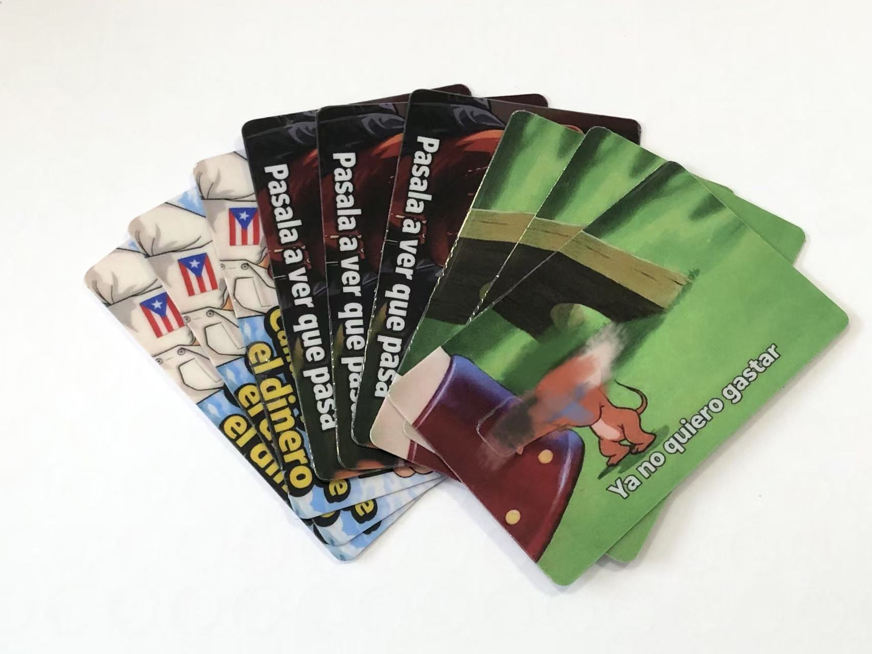 JOJO प्याकले अमेरिकी ग्राहकलाई क्रेडिट कार्ड स्टिकरहरू सफलतापूर्वक पठाउँछ