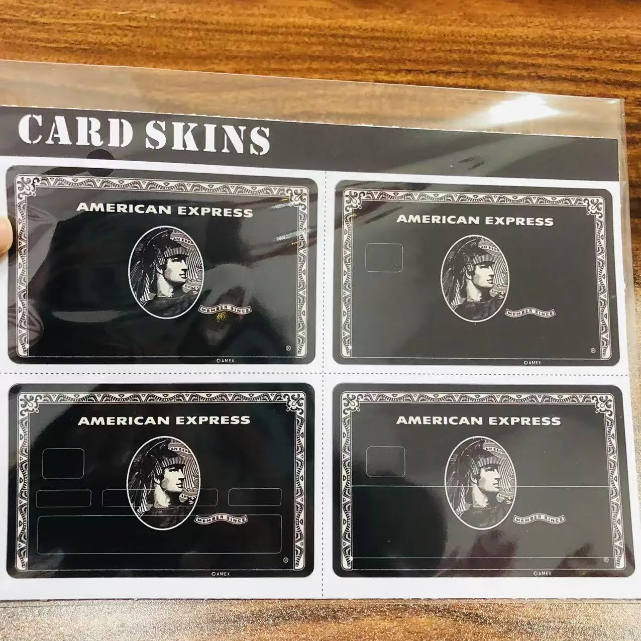 यहाँ तपाईंले चाहेको क्रेडिट कार्ड स्टिकरहरू फेला पार्न सक्नुहुन्छ